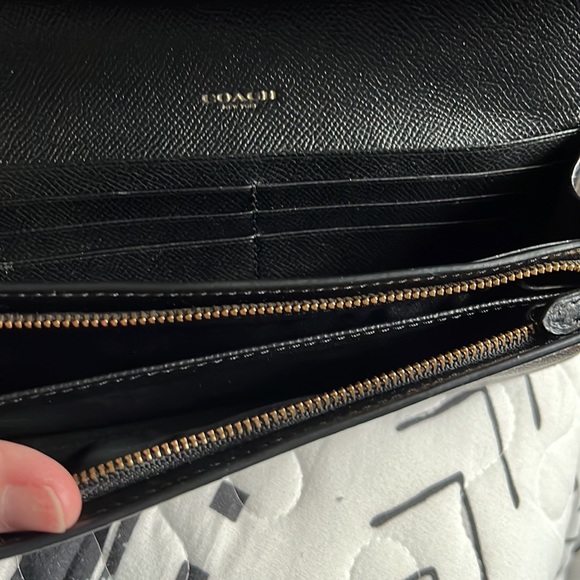 Coach wallet - Picture 4 of 4